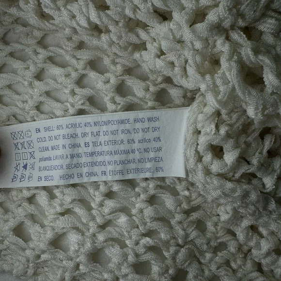 Forever 21 Crochet Hoodie Sweater Short Sleeve Kangaroo Pocket Loose Fit -Medium - Picture 6 of 7